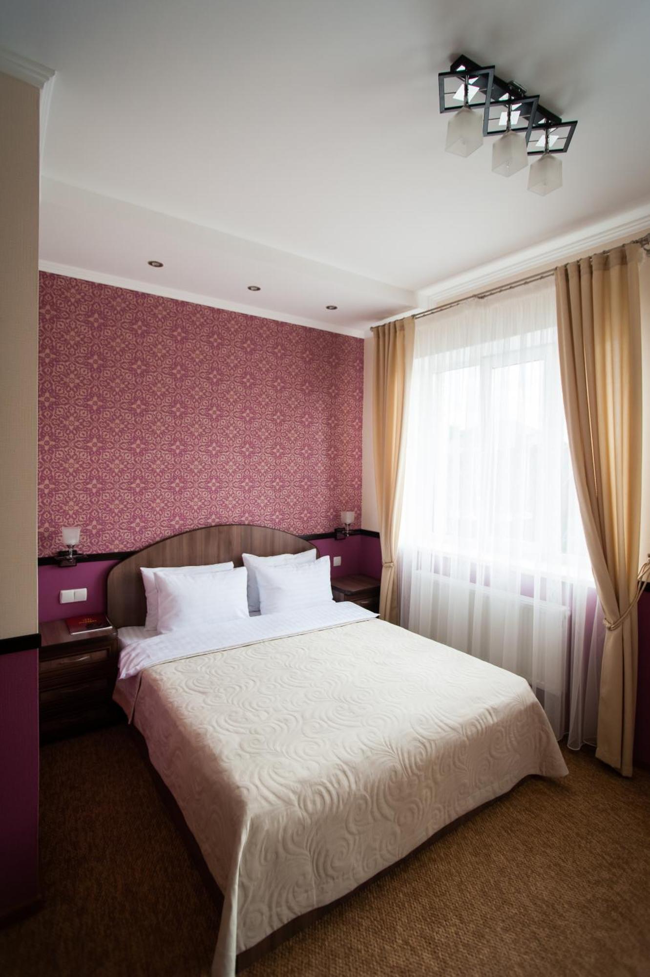 Harvest Hotel Vinnytsia Ngoại thất bức ảnh