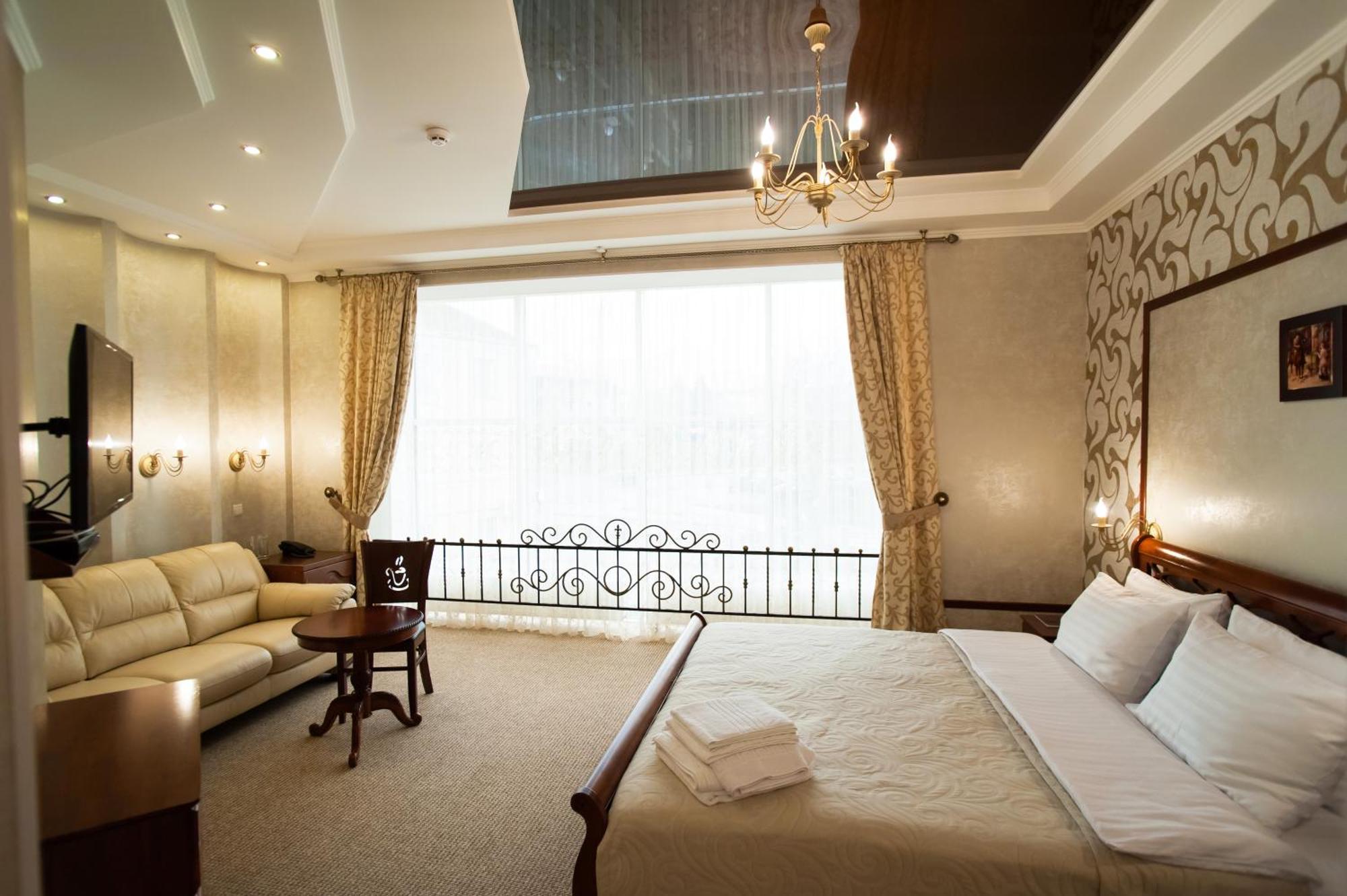 Harvest Hotel Vinnytsia Ngoại thất bức ảnh